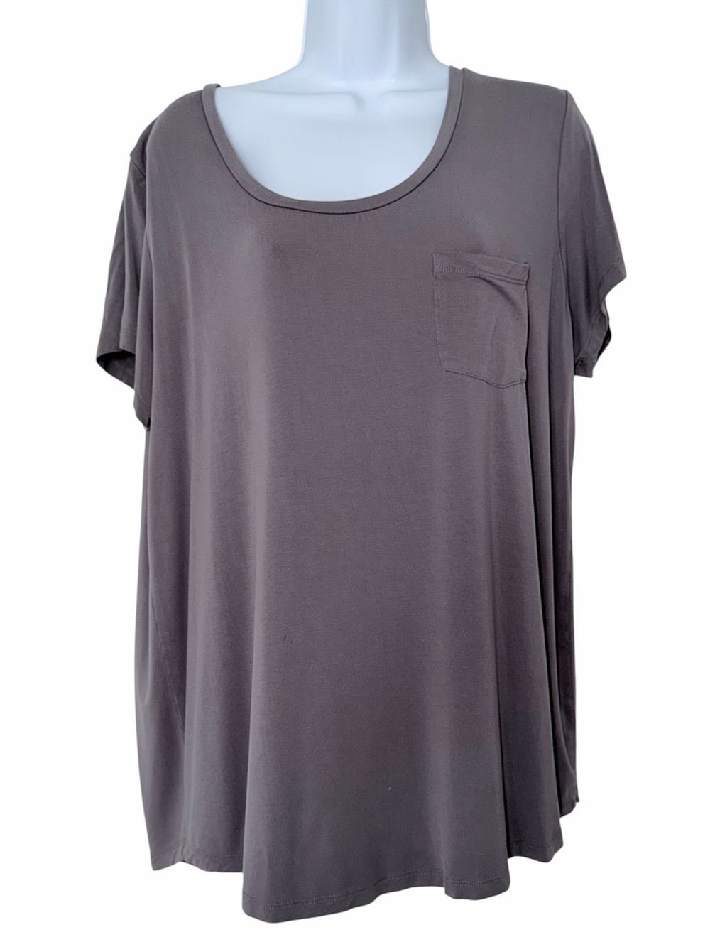 Kindred Bravely Gray Short Sleeve Nursing Tee